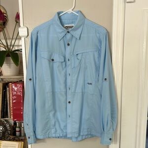 Men's Mountain Khakis long sleeve button up size medium